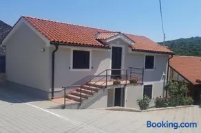 Apartment Podini - Image 2