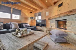 Alpine chic Chalet Béliers Jacuzzi Sauna - Image 2