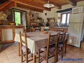 Temmelig sommerhus land i den lille landsby Firminhac i Golinhac - Image 4