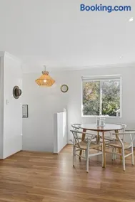 Coastal living in beautiful Cottesloe - Image 1