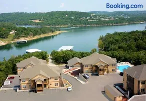 Rockwood Condos on Table Rock Lake With Boat Slips - Image 2