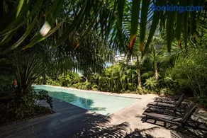 87978 DELUXE and unique 3BR condo by The Harbor, Via Montejo - Image 2