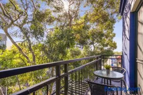 Vibrant Apartment in Northbridge - Image 1