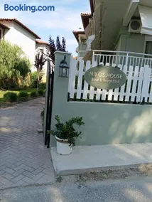 Nikos House - Image 1
