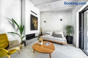 HALO Ligaria Suite 100m next to the beach with private pool - Image 4