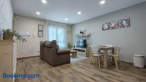 APARTAMENTOS TURISTICOS LAS CANDELAS - Image 1