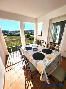 3 bedrooms with pool & parking, close to sea and Gibraltar - Image 2
