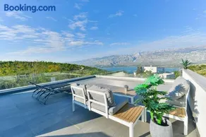 Espectacular villa totalmente equipada con piscina privada, jardín y barbacoa | Vistas a la playa - Image 1