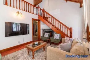 Victorian 3 Bedroom In Tamboerskloof - Image 3