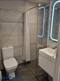 Stylish annexe with private entrance, four persons - Image 4
