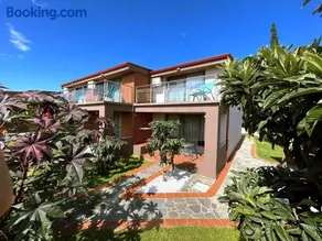 Village Mare Residences - Image 5