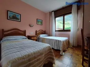 Hostal La Parrilla - Image 5