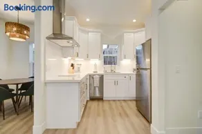 Modern Cozy and contemporary - Image 5