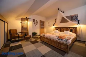 Maravar - Beer Spa - Adults Only - Image 4