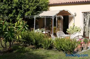 Cottage on the Beach - Image 5