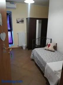 La Noce Bed and Breakfast - Image 2