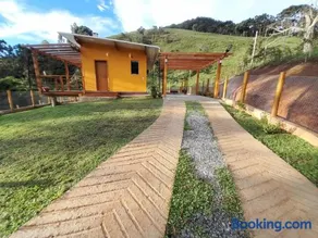 Chalé Topázio Gonçalves - Image 1