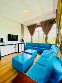 Resolve Garden Hotel - Image 3