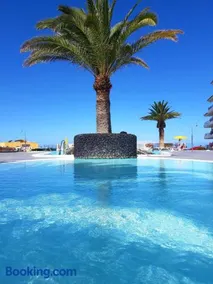 Luxury Tagara Beach - Image 4