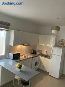 Hotel apartment studio - Image 2