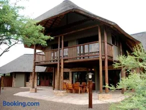 Sondela Nature Reserve & Spa Makhato Lodges - Image 1