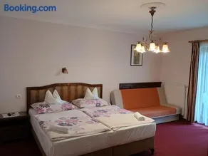 Melinda Villa - Image 1