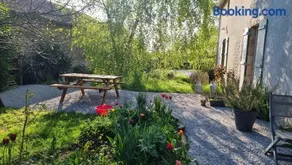 Chambres et gîte dans un lieu calme et champêtre Gourgé Les Grippeaux proche Parthenay - Image 3