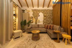 Winehouse Mouzaki-Ροδίτης - Image 2