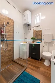 B12 Apartment Budapest - Image 5