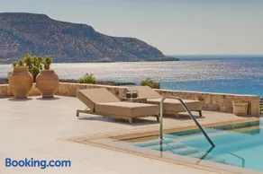 C'est La Vie Beach Villa 1 Ammopi Karpathos - Image 1