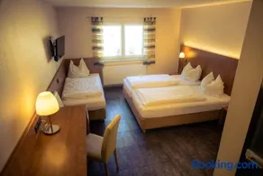 Hotel Cafe Kern - Image 1