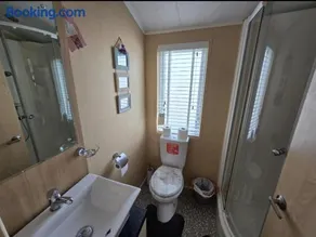 Caravan Georgi 3 Bed balcony - Image 1