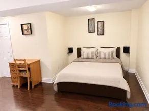 Spacious Affordable Private Suite & Ensuite Bath & Free Parking Near Toronto Pearson Airport - Image 2