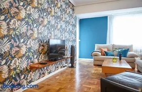 SALABERRIA APARTMENT with private garage - Image 1