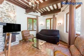 Bellissima villa totalmente attrezzata con giardino, barbecue e terrazza | Vista sulla città | Sono ammessi animali domestici - Image 3