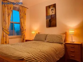 Brookhaven Lodge - Image 4