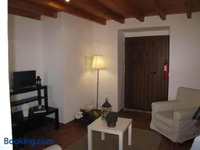 Casa do Castelo - Muralha - Image 1