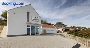 Werner Apartman - Image 1