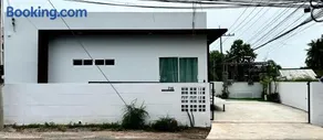 BPN COZY BOX HOUSE - Image 1
