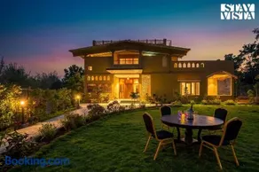 StayVista's Vannraj Farm Villa - 5BHK with Forest View & Plunge Pool - Image 1