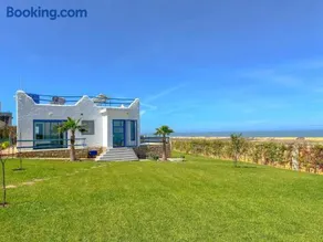 Family Haven by the Atlantic - Image 5