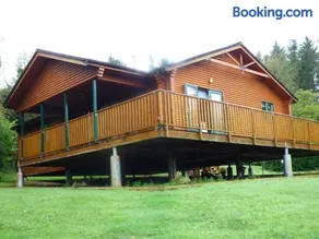 Escape to the Cabin - Image 2