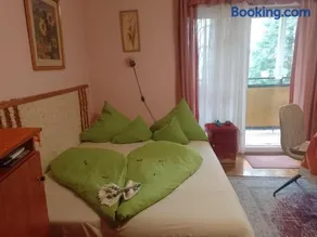Gyöngyvirág Üdülő – Mario Apartman - Image 2