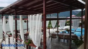 PENSIUNEA ROZELOR - Image 1