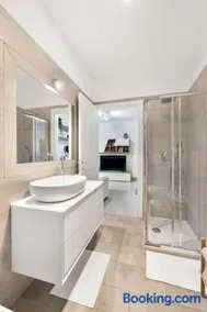 Budapest Design e Piscina - Image 4