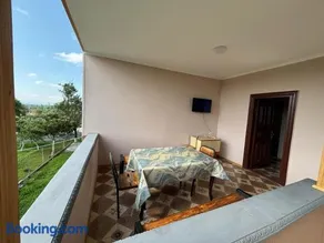 Irakli Guest House - Image 4