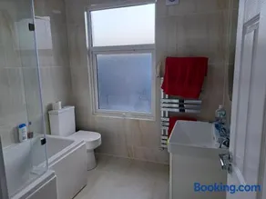 Dominic's Home - Image 3