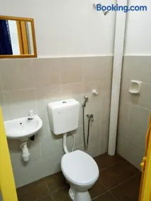Homes Asrafiq - Homestay Merlimau Serkam Melaka - Image 3