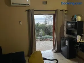 Mafofolozi Lodge - Image 3