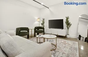 Beacon Luxury Loft Heart of Tulsa - Image 2